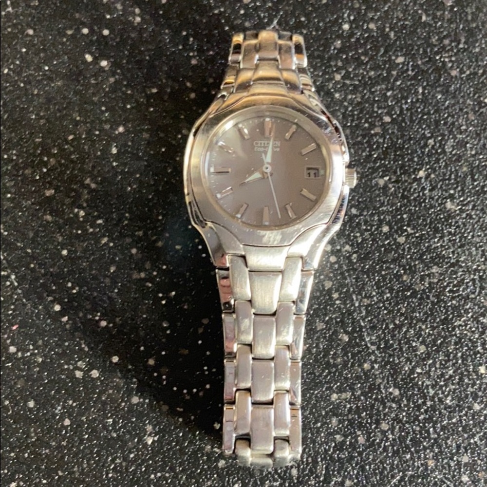 Citizen echo drive silver watch
